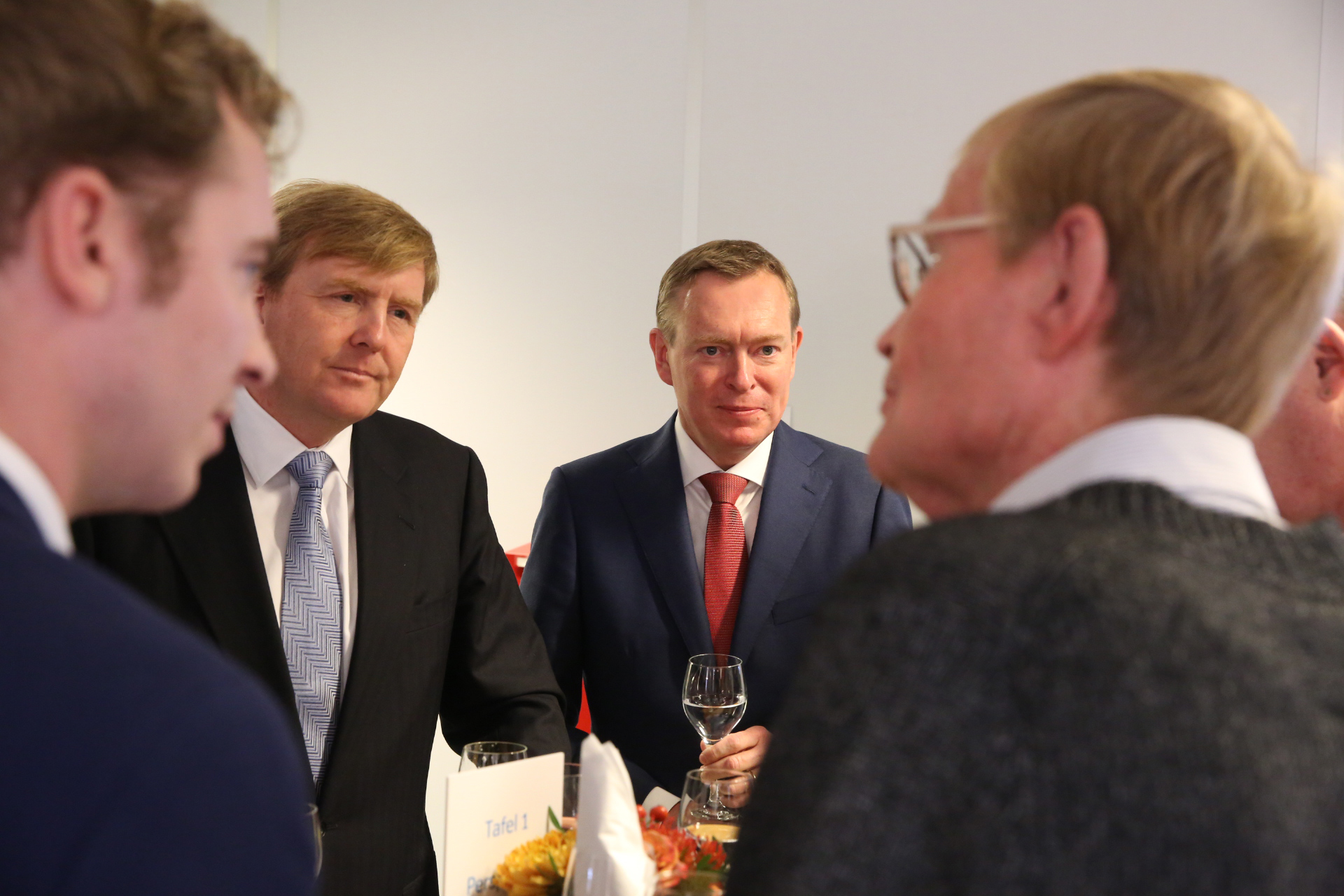 Koning Willem-Alexander in gesprek met Cliëntenraadsleden Noord